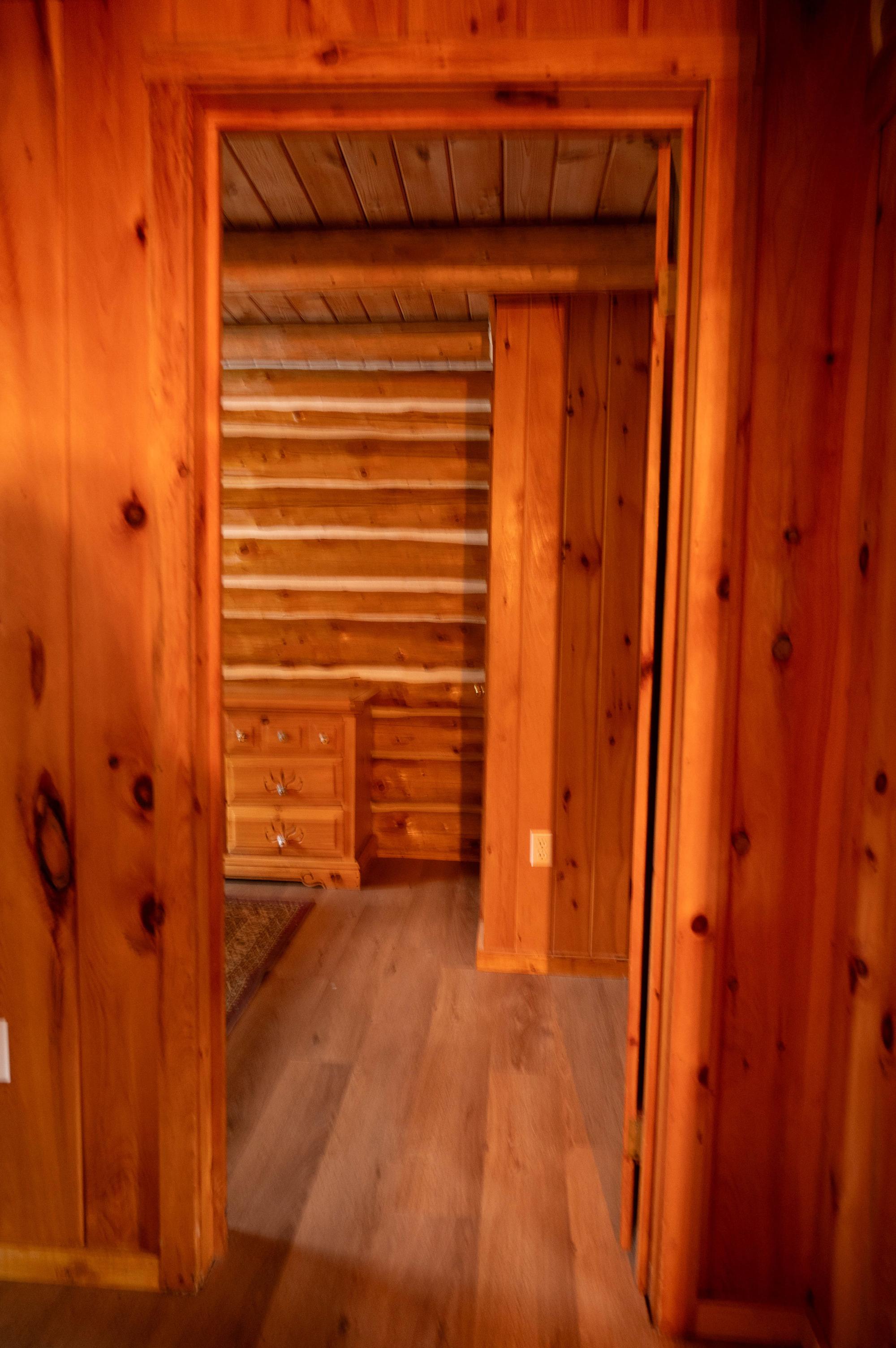 Hallway to bedrooms