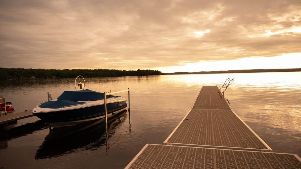 Boating at Tomiko Lake